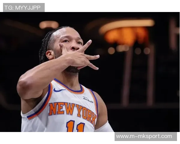 杯赛MVP争夺战老詹半场30分字母决赛双20大头半决赛狂砍40分