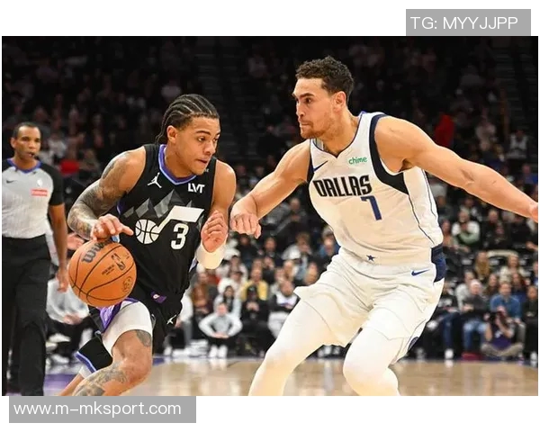 独行侠三分联盟垫底却在快船面前如虎添翼克莱四记助力逆转之战 独行侠三分联盟垫底却在快船面前如虎添翼克莱四记助力逆转之战