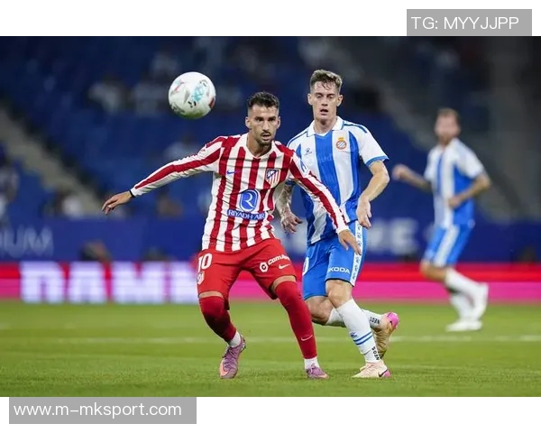 马竞正式签约20岁埃尔切中场门多萨转会费高达1600万欧元 马竞正式签约20岁埃尔切中场门多萨转会费高达1600万欧元